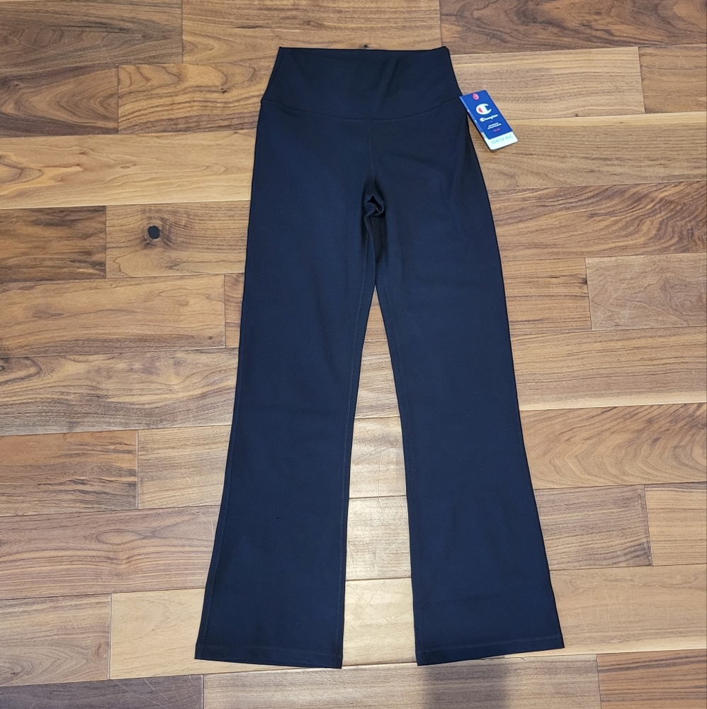 NWT Womens Champion Soft Touch Eco Yoga Legging Size Medium